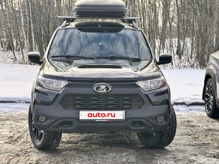 2023 Lada (ВАЗ) Niva Travel I, чёрный, 1535000 рублей, вид 3