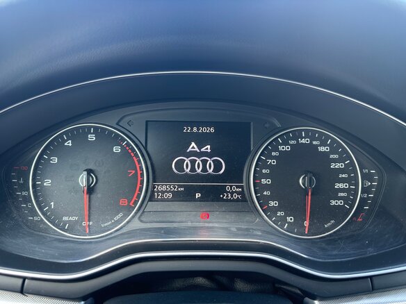 2015 Audi A4 V (B9), чёрный, 1475000 рублей - вид 13