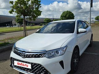 2013 Toyota Camry VII (XV50), белый, 2100000 рублей, вид 1