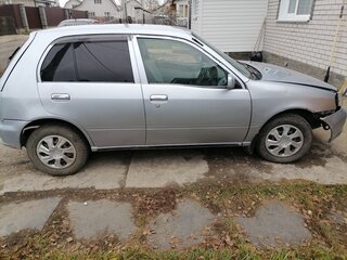 1998 Toyota Starlet V (P90), серебристый, 210000 рублей, вид 4