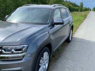 2019 Volkswagen Teramont I, серый, 5800000 рублей, вид 2