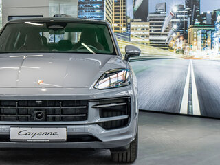2026 Porsche Cayenne GTS Coupé III Рестайлинг, серый, 29800000 рублей, вид 3