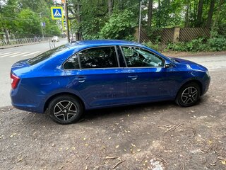 2018 Skoda Rapid I Рестайлинг, синий, 720000 рублей, вид 3