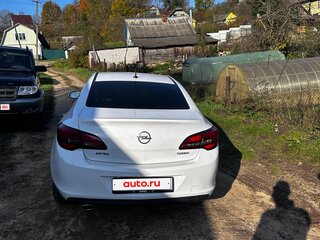 2013 Opel Astra J Рестайлинг, белый, 1150000 рублей, вид 5