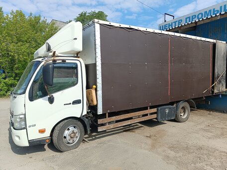 2013 Hino Series 300 (Dutro), белый, 2000000 рублей, вид 2