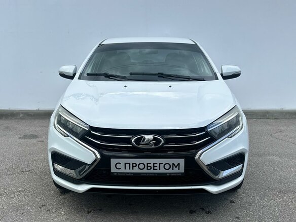 2024 Lada (ВАЗ) Vesta I Рестайлинг (NG), белый - вид 1