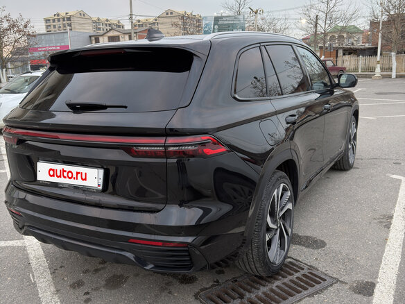 2023 Geely Monjaro (Xingyue L) I, чёрный, 2699990 рублей - вид 2