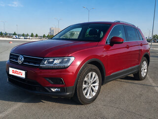 2017 Volkswagen Tiguan II, красный, 2750000 рублей, вид 1