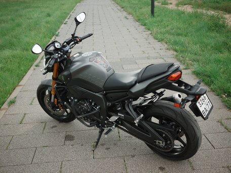 2012 Yamaha FZ8, серый, 520000 рублей, вид 4