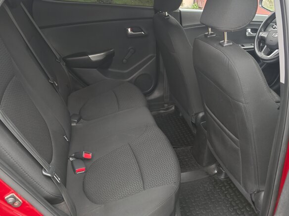 2012 Kia Rio III, красный, 620000 рублей - вид 6