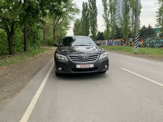 2010 Toyota Camry VI (XV40) Рестайлинг, серый, 1450000 рублей, вид 1