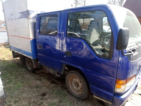 1990 Isuzu Elf (N-series), синий, 500000 рублей, вид 3