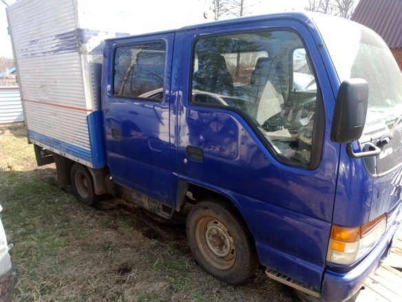 1990 Isuzu Elf (N-series), синий, 500000 рублей - вид 2
