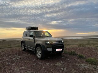 2021 Land Rover Defender 110 II, коричневый, 7175000 рублей, вид 4