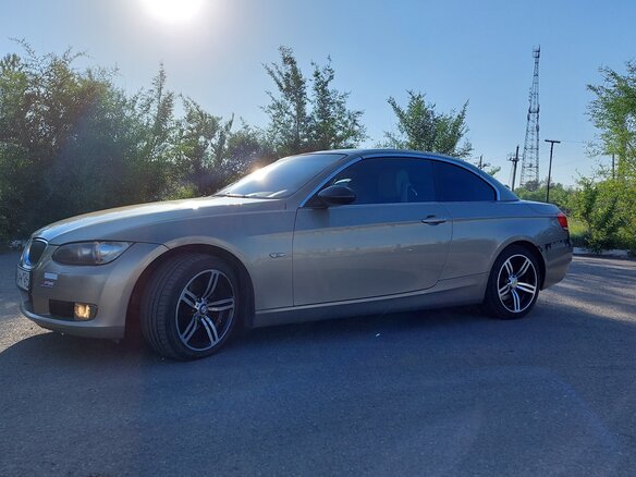 2008 BMW 3 серии 325i V (E90/E91/E92/E93), бежевый, 1500000 рублей - вид 15