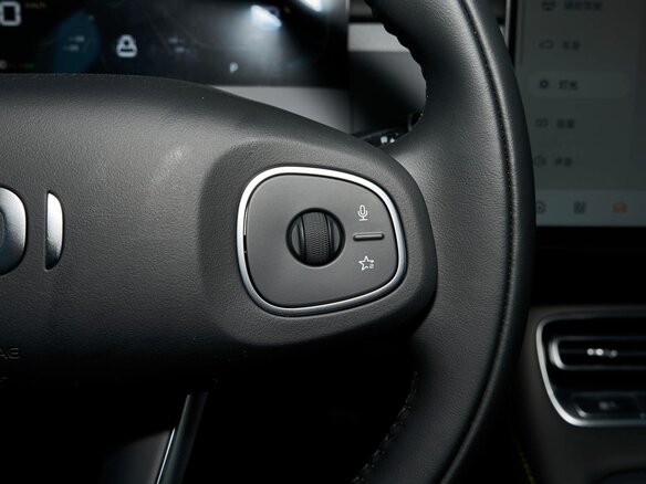 2026 Changan Qiyuan Q05 51.9 kWh II, серебристый, 2328000 рублей - вид 24