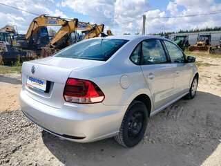 2018 Volkswagen Polo V Рестайлинг, серебристый, 1161090 рублей, вид 3