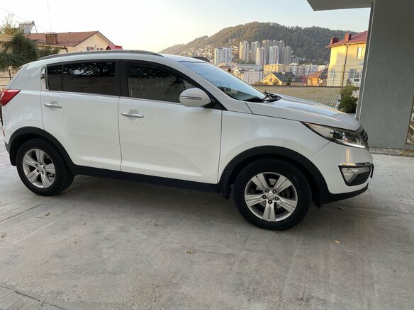2012 Kia Sportage III, белый, 950000 рублей - вид 8