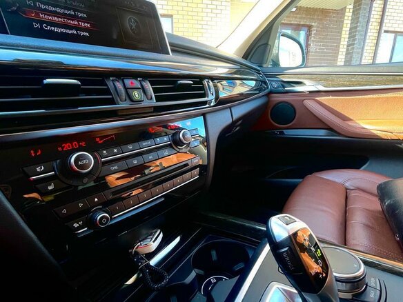2016 BMW X5 30d III (F15), коричневый, 3900000 рублей - вид 11