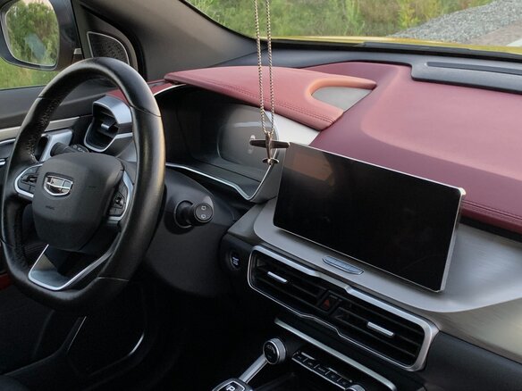 2022 Geely Coolray I, золотистый, 1920000 рублей - вид 7