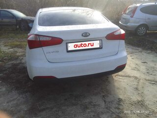 2013 Kia Cerato III, белый, 850000 рублей, вид 4