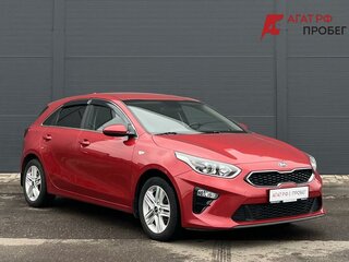 2018 Kia Ceed II Рестайлинг, красный, 1485000 рублей, вид 3