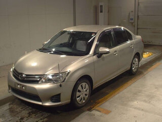 2014 Toyota Corolla Axio XI (E160, E170, E180), серебристый, 1200000 рублей, вид 1