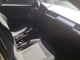 2014 Skoda Rapid I, серебристый, 950000 рублей, вид 5