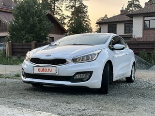 2013 Kia Ceed II, белый, 750000 рублей, вид 4