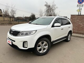 2014 Kia Sorento II Рестайлинг, белый, 1700000 рублей, вид 1