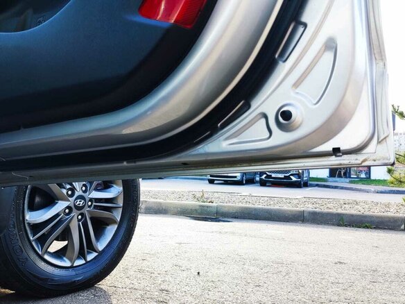 2014 Hyundai ix35 I Рестайлинг, серебристый, 1660000 рублей - вид 21