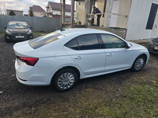 2021 Skoda Octavia IV (A8), белый, 2150000 рублей, вид 3