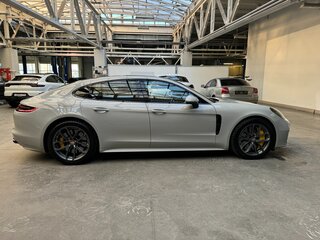 2017 Porsche Panamera Turbo II, серый, 7490000 рублей, вид 5