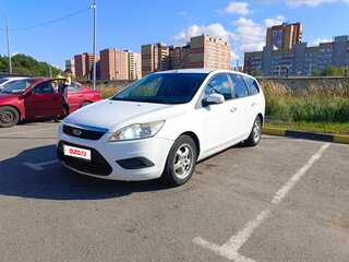 2011 Ford Focus II Рестайлинг, белый, 515000 рублей, вид 1