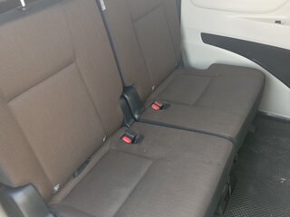 2016 Toyota Sienta II, коричневый, 1420000 рублей, вид 5