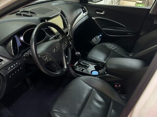 2016 Hyundai Santa Fe Grand III Рестайлинг, белый, 2900000 рублей, вид 5