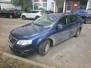 2010 Volkswagen Passat EcoFuel B6, синий, 450000 рублей, вид 1
