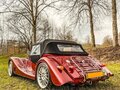 2022 Morgan Plus Six, красный - вид 4