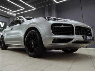 2020 Porsche Cayenne Coupé III, серебристый, 11000000 рублей, вид 4