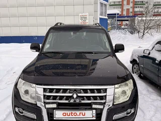 2014 Mitsubishi Pajero IV Рестайлинг 2, чёрный, 2350000 рублей, вид 1