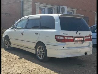 2000 Nissan Presage I, белый, 540000 рублей, вид 3