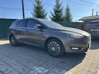 2017 Ford Focus III Рестайлинг, серый, 950000 рублей, вид 2