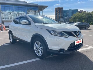 2017 Nissan Qashqai II, белый, 1850000 рублей, вид 4