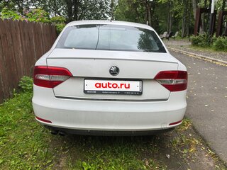 2013 Skoda Superb II, белый, 910000 рублей, вид 3