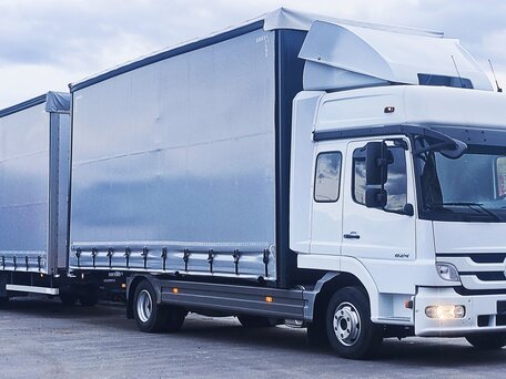 2013 Mercedes-Benz Atego, белый, 7150000 рублей, вид 2