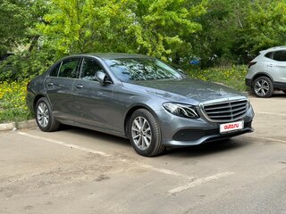 2019 Mercedes-Benz E-Класс 200 V (W213, S213, C238), серый, 6790000 рублей, вид 2