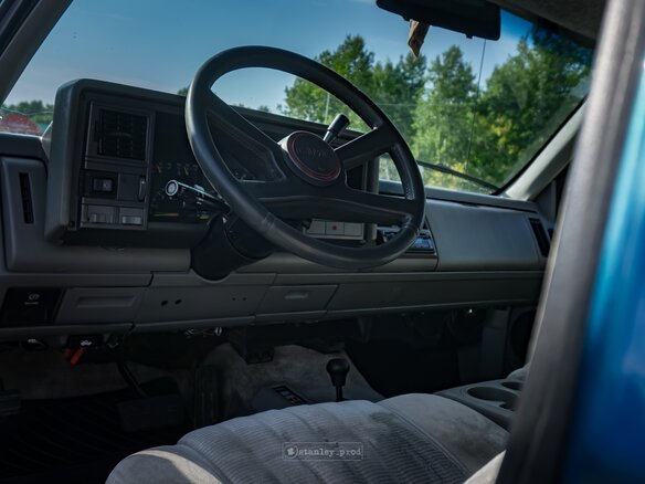 1994 GMC Suburban, синий - вид 13