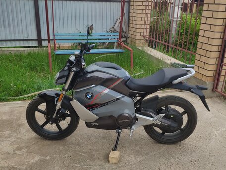 2023 Super Soco TS Street Hunter, серый, 279999 рублей, вид 2