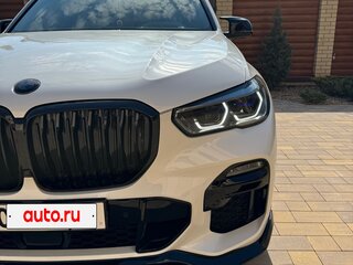 2021 BMW X5 30d IV (G05/G18), белый, 10150000 рублей, вид 3