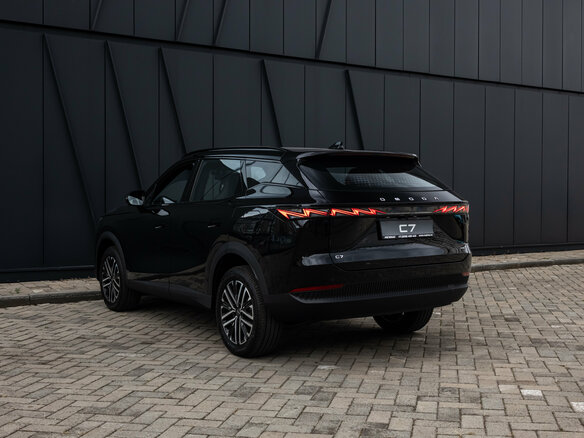 2026 Omoda C7, чёрный - вид 28